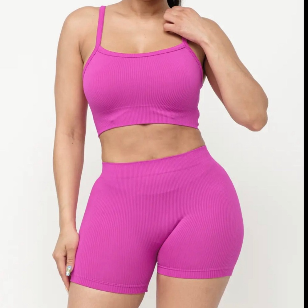 Seamless Solid Basic Spaghetti Strap Crop Top And Shorts Set